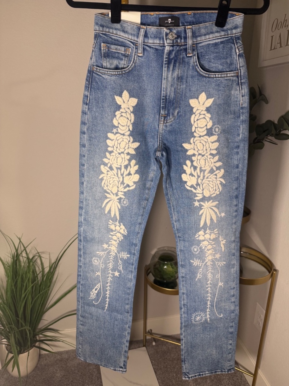 7 For All Mankind Easy Slim Jeans Blue Floral Embroidered Size 24 NWT - Picture 4 of 7